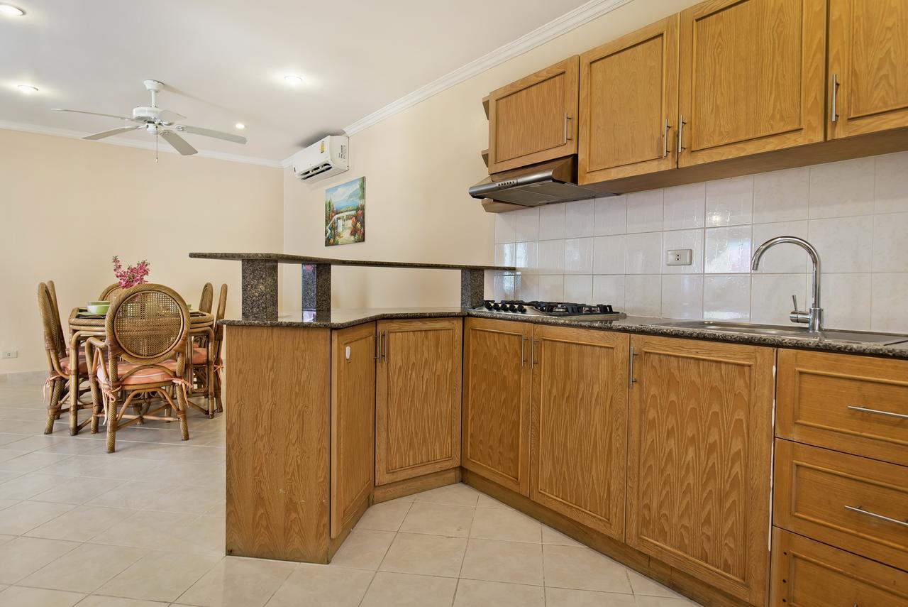 Butterfly Garden Boutique Residence: Luxury Apartments with Spa Baths Pattaya Exterior photo