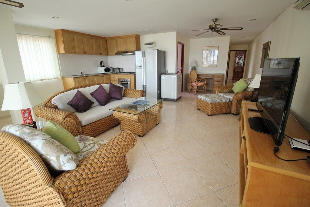 Butterfly Garden Boutique Residence: Luxury Apartments with Spa Baths Pattaya Exterior photo
