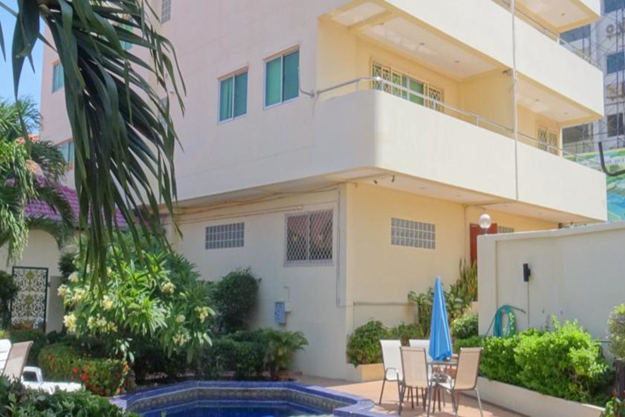 Butterfly Garden Boutique Residence: Luxury Apartments with Spa Baths Pattaya Exterior photo